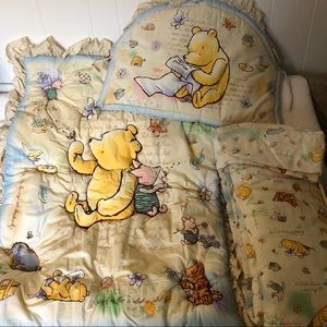 Classic Pooh 7-piece crib set Disney baby nursery